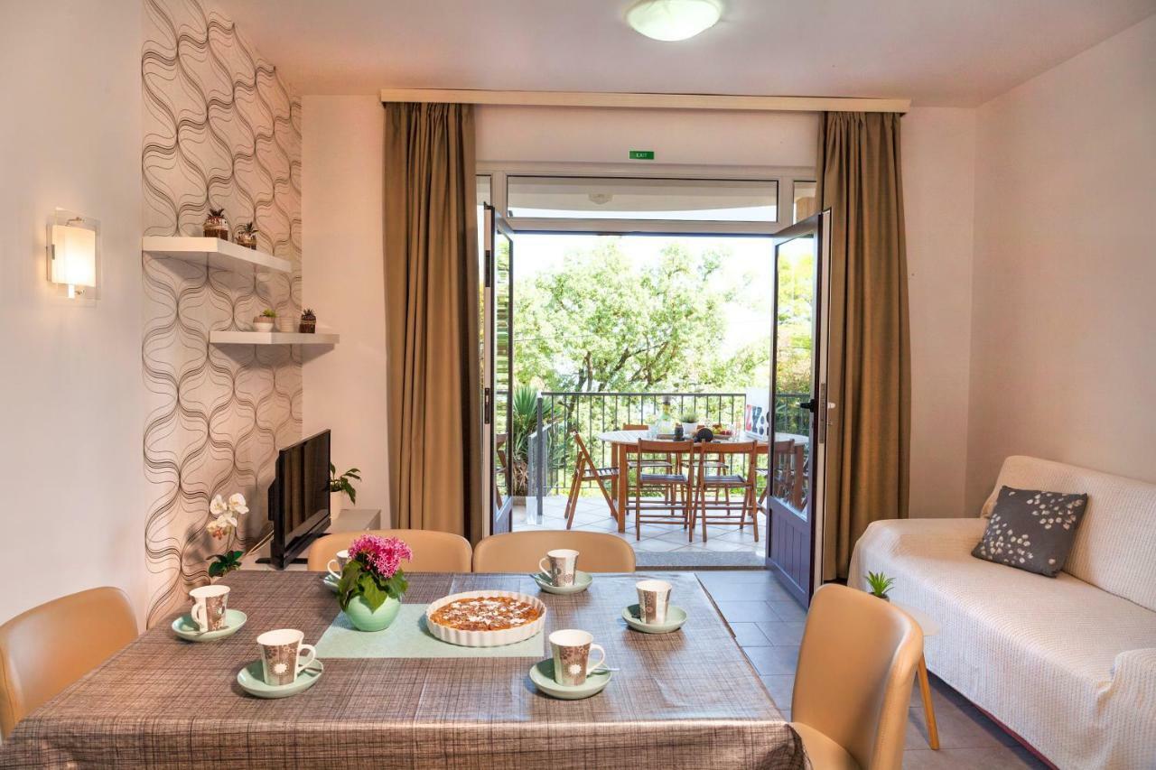 Apartment Villa Lidija Ловран Экстерьер фото